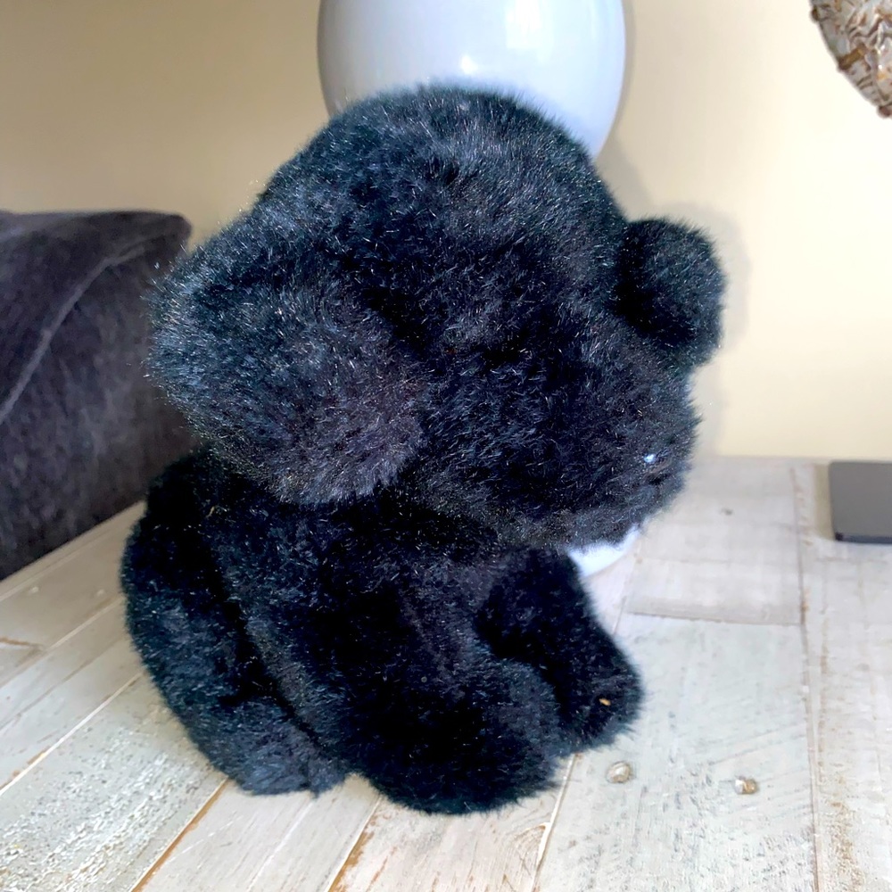 Bear land Corp 1985 black dog plush 8”